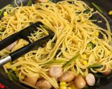 ウインナーとほうれん草とコーンのパスタ作り方5写真