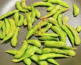 「黄醤油糀しょうがペペロン」枝豆！作り方2写真