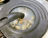 ゴーヤと卵炒め♪アサリの蒸し焼きのせ作り方6写真