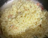 韓国ロゼクリーム風ラーメン？作り方1写真