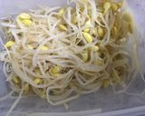 豚コマ肉ともやしの甜麺醤中華炒め作り方1写真
