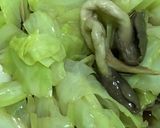 副菜キャベツとしめじのからしめんつゆ和え作り方3写真