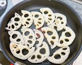 焼肉のタレで簡単♪れんこんのチーズ焼き作り方1写真