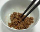 たんぱく質約28g！納豆梅そぼろ丼作り方1写真