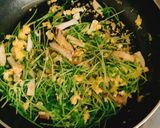 豆苗、エリンギ、卵の簡単炒め作り方4写真