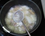 鶏もも肉と大根のバター醤油煮作り方4写真