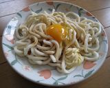 簡単！レンジ３分で和風カルボナーラうどん作り方1写真
