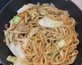 焼肉のたれでホルモン焼きうどん作り方7写真