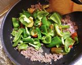 ピーマン玉子挽肉の甘辛あん作り方4写真