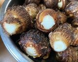 里芋のむくな豆味噌和え〜出がらし活用〜作り方1写真