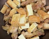 秋♪鶏肉と厚揚げをサッパリ甘辛タレで♪作り方7写真