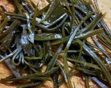 出しを取った後の昆布を梅で和えるだけ♪作り方1写真