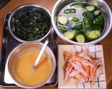 きゅうりとカニカマのからし酢味噌和え☆作り方1写真