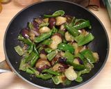 なすとピーマンの梅風味・甘味噌炒め作り方10写真