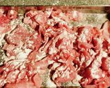 豚肉、豆苗、平茸、しめじ、もやしの炒め物作り方2写真