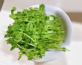 豆苗の青菜炒め作り方1写真