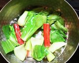 チンゲン菜とカニカマの味噌汁作り方4写真