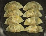 簡単&時短!豚キムチ餃子作り方6写真