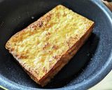 焼くだけ簡単！厚揚げのいしるバター焼き作り方3写真
