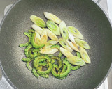 豚バラ肉とゴーヤと長ネギの中華炒め作り方4写真