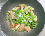 豚バラ肉とゴーヤと長ネギの中華炒め作り方5写真