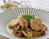 鶏肉としめじのみぞれ煮作り方1写真