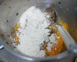 簡単!残った餃子のあんでお好み焼き風作り方2写真