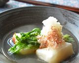 鰹節が香る鍋つゆで焼きハモ入り海鮮鍋♪作り方4写真