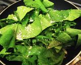 にんにく風味が美味しい♪小松菜で青菜炒め作り方4写真