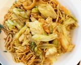 お一人様！市販の焼きそばに簡単トマト隠味作り方2写真