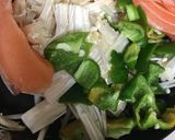 サーモンとえのきのにんにくしょうゆ炒め作り方1写真
