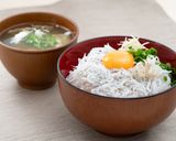贅沢おいしい！たまごしらす丼作り方12写真