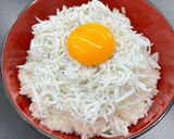 贅沢おいしい！たまごしらす丼作り方4写真