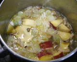 簡単！銀鮭とサツマイモのお味噌汁作り方7写真