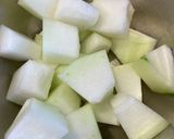手羽先と冬瓜の中華風煮込み作り方1写真