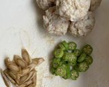 鶏ゴボウ団子　鶏ガラ出汁あんかけ作り方1写真