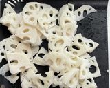 豚とれんこんのコクうまだれ作り方1写真