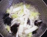 いろんな食感！砂肝ときくらげの味噌汁作り方3写真