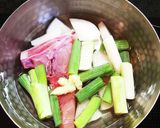 ワイルド!はまちのかまで味噌汁作り方2写真