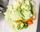 たっぷり野菜簡単中華風オイ味噌焼うどん作り方2写真