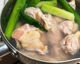 手羽元とじゃがいもの辛味鍋♡作り方1写真