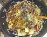 さつまいもと牛肉の甘辛炒め煮作り方7写真