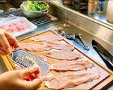 丸めた肉にチーズがIN・味噌ケチャ炒め物作り方3写真