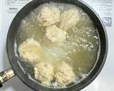 鶏団子とカニカマと豆苗と卵と春雨のスープ作り方4写真