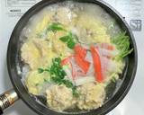 鶏団子とカニカマと豆苗と卵と春雨のスープ作り方5写真