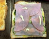 お決まりの持ち出し軽食　ハムレタスサンド作り方5写真