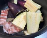 ご飯がすすむ！豚肉と夏野菜の甘味噌炒め作り方2写真