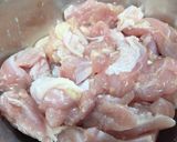 さっぱり美味しい！鶏肉の甘酢みぞれ炒め作り方1写真