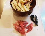 さつまいもと豚肉のかんたん味噌汁作り方1写真