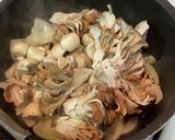 【簡単夕食】きのこトマト煮込みハンバーグ作り方2写真